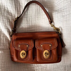 Coach Legacy Vintage Turnlock Shoulder Bag F12868